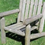 Nettoyer le mobilier de jardin en bois